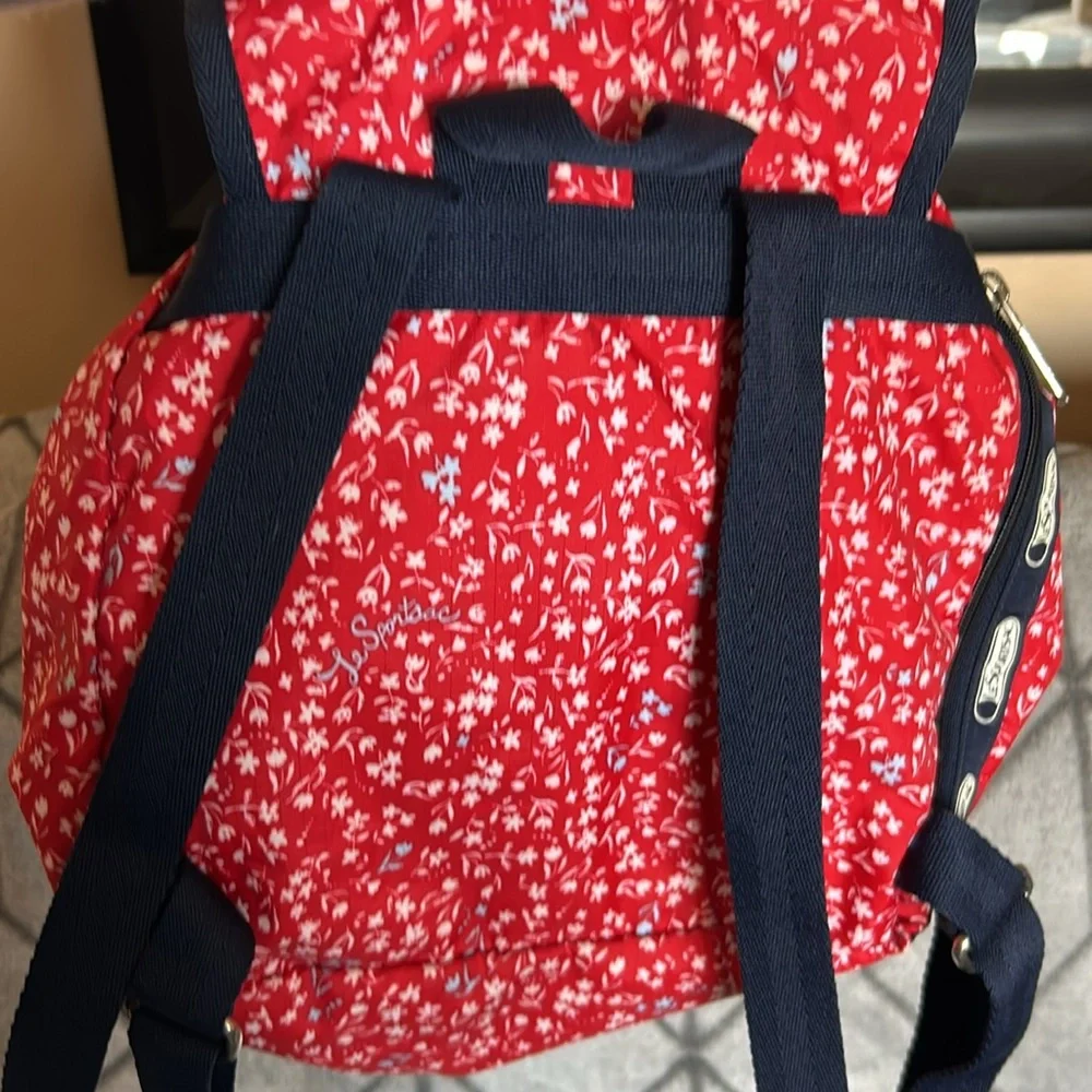 LeSportSac Cute Red and blue floral medium backpack and pouch set